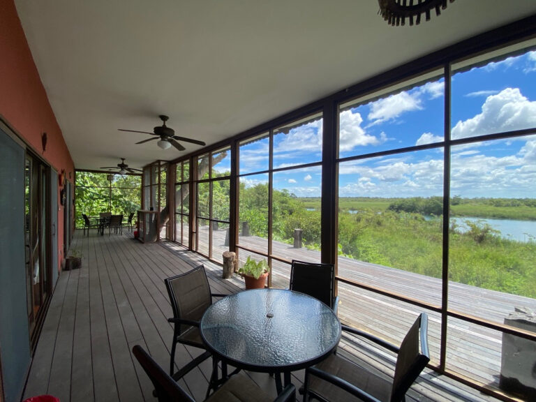 C583F44B-B61E-42F9-98E7-C56B911E14E0_1_105_c